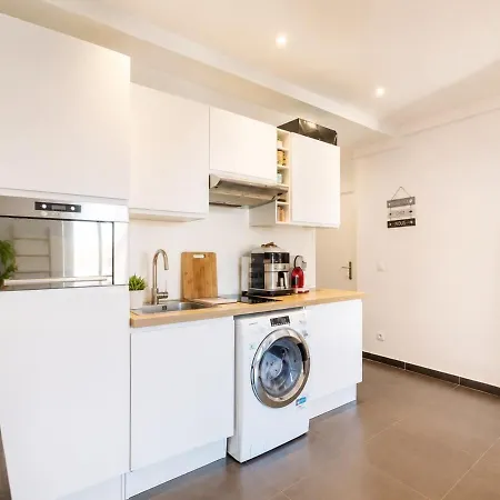 דירה Modern And - Sea 2 Min Away *